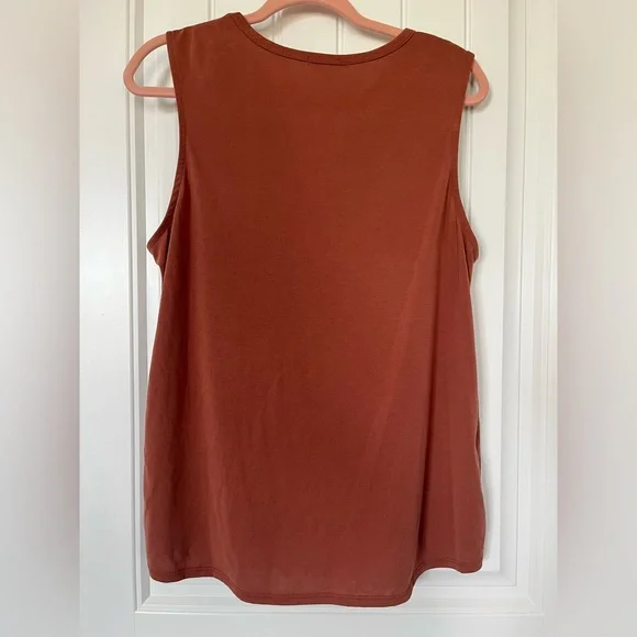 Moa Moa Top Rust Wrap With Cutout Size Large tank sleeveless blouse draped - Picture 6 of 9